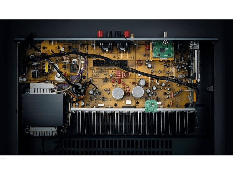 Yamaha R-N303D MusicCast Sztereó Erősítő, Fekete