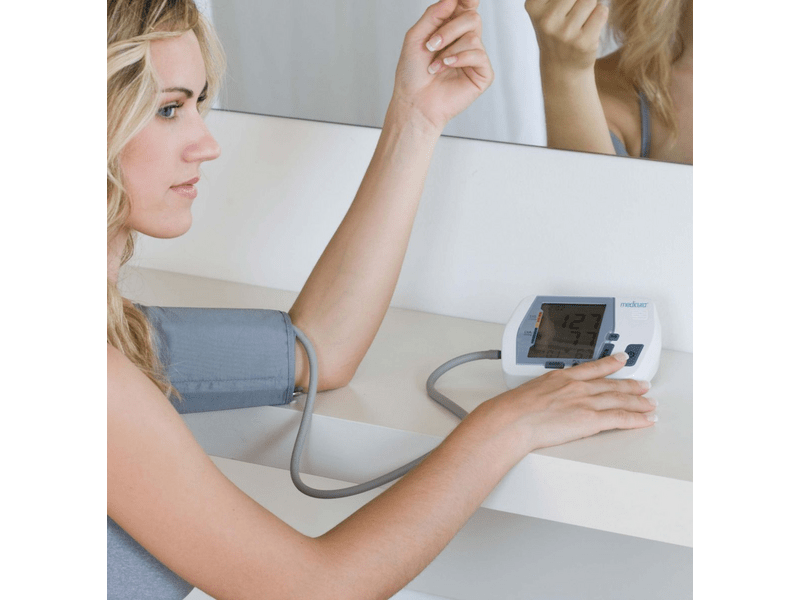 ARDES M245 Vérnyomásmérő