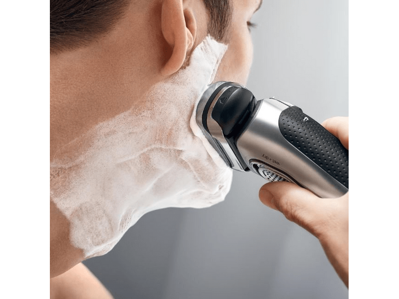 BRAUN 9-9290CC Wet&Dry Borotva