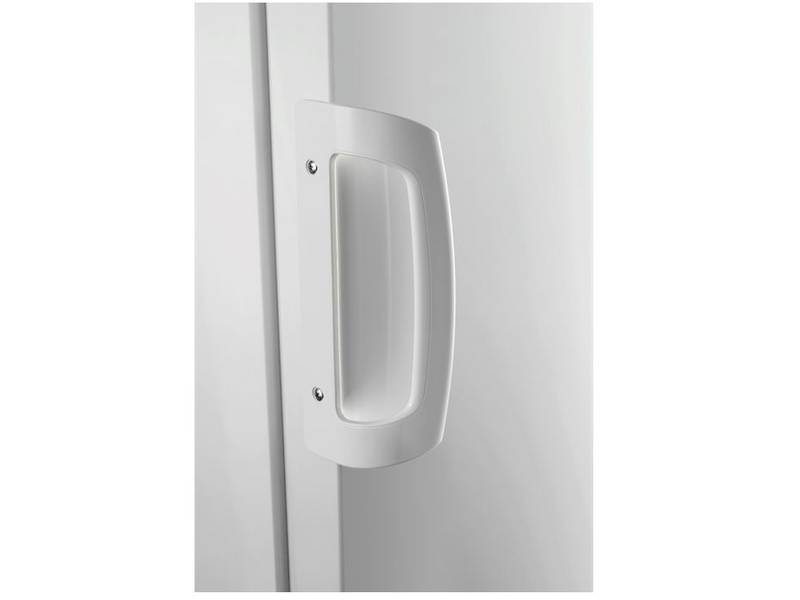 Zanussi ZRA22800WA Hűtőszekrény, 125 cm