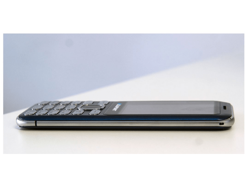 Blaupunkt FL 02 Kártyafüggetlen hagyományos mobiltelefon kék