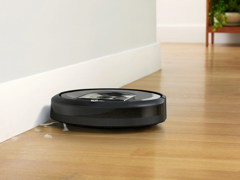 iRobot Roomba i7+ Robotporszívó