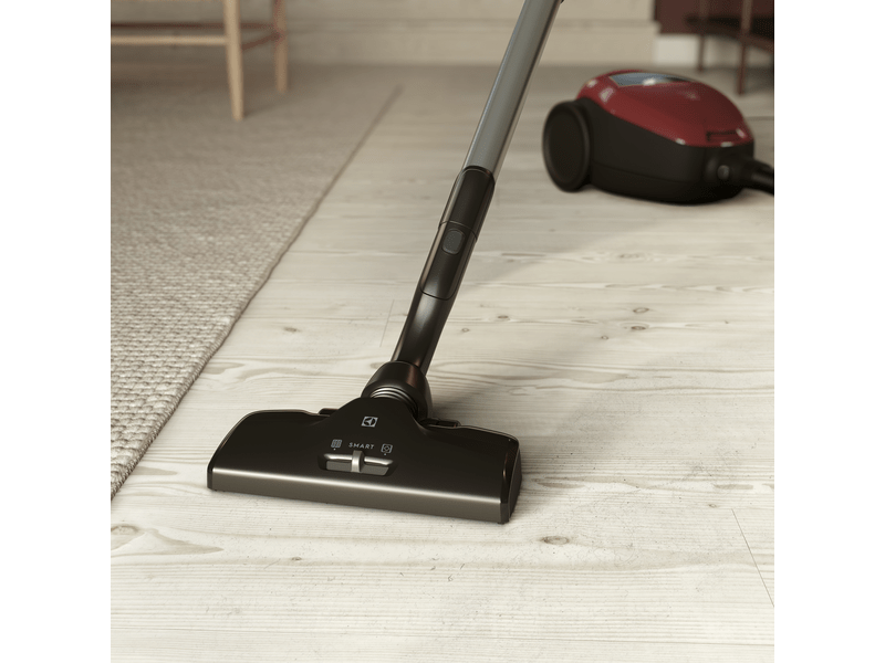 ELECTROLUX PD82-ANIMA Pure D8.2 szuper csendes porzsákos porszívó, állatbarátoknak