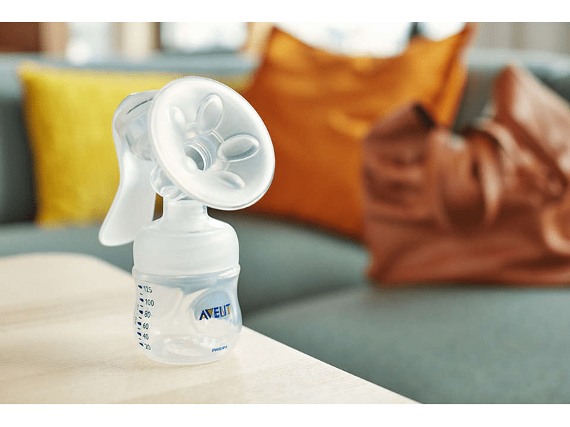Philips Avent SCF330/20 Natural Comfort kézi mellszívó cumisüveggel