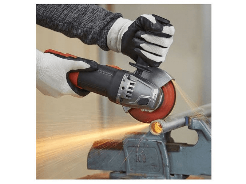 Black&Decker BEG220KA5-QS Sarokcsiszoló + vágótárcsa + szerszámosláda