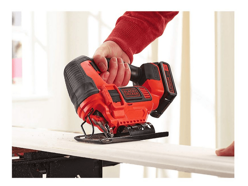 BLACK + DECKER BDCJS18N-XJ Dekopír fűrész