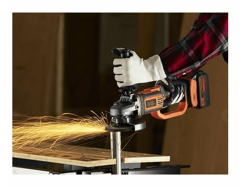 BLACK + DECKER BCG720N-XJ Akkus sarokcsiszoló