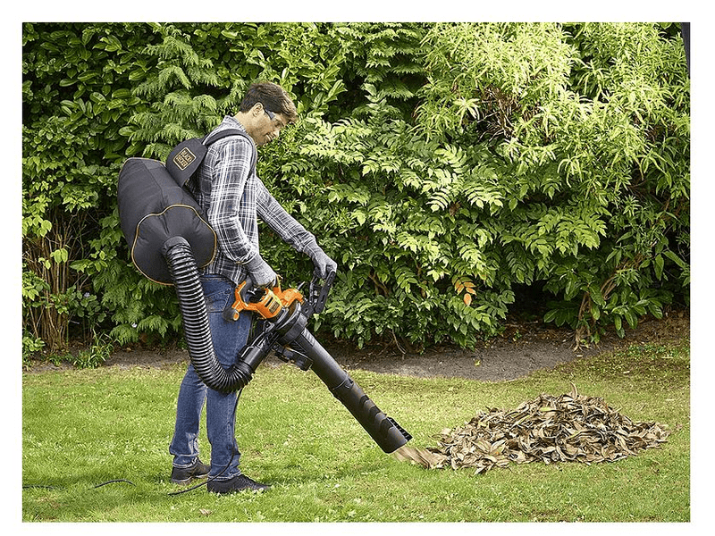 BLACK + DECKER BEBLV301-QS Avartakarító gyűjtőzsákkal