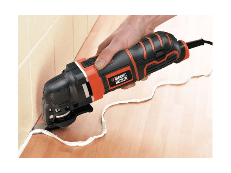 BLACK + DECKER MT300KA-QS Multifunkciós rezgőszerszám