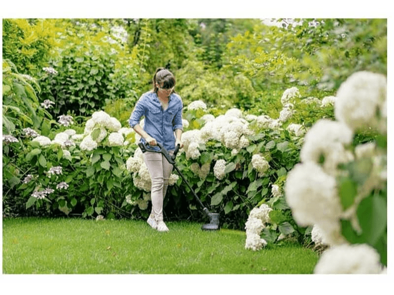 Bosch EasyGrassCut 18 Akkus szegélyvágó (06008C1C01)