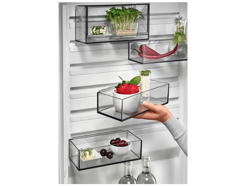 AEG RCB736E5MB Alulfagyasztós kombinált hűtőszekrény