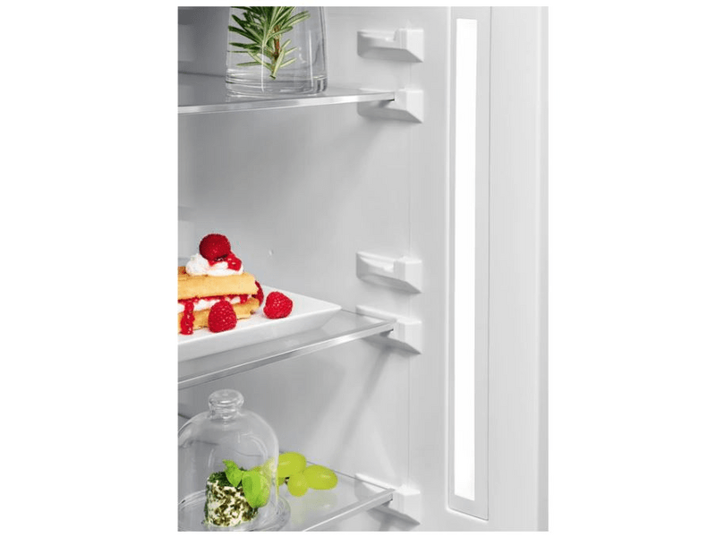 AEG RCB736E5MB Alulfagyasztós kombinált hűtőszekrény