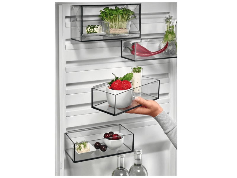 AEG RCB736D5MB CustomFlex kombinált hűtőszekrény, NoFrost, 201 cm