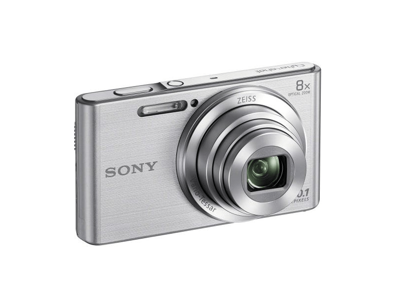 Sony W830 Ezüst Digitális fényképezőgép + 32GB Memóriakártya + tok