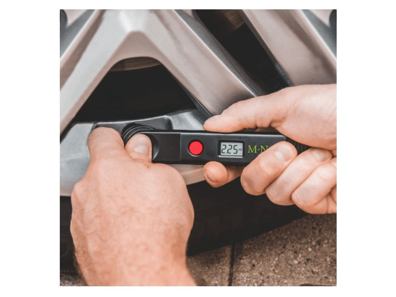 MNC 55780 Digitális keréknyomás ellenőrző