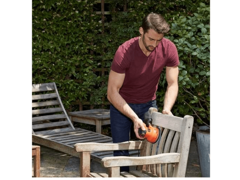 BLACK + DECKER Excentercsiszoló (BEW210-QS)