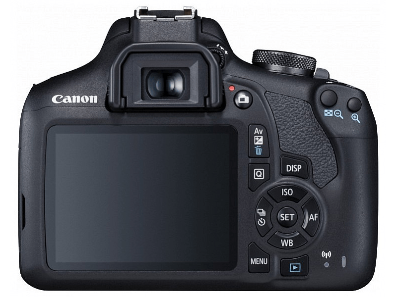 Canon EOS 2000D kit (18-55mm f/3.5-5.6 IS II + 75-300mm f/4-5.6 III)