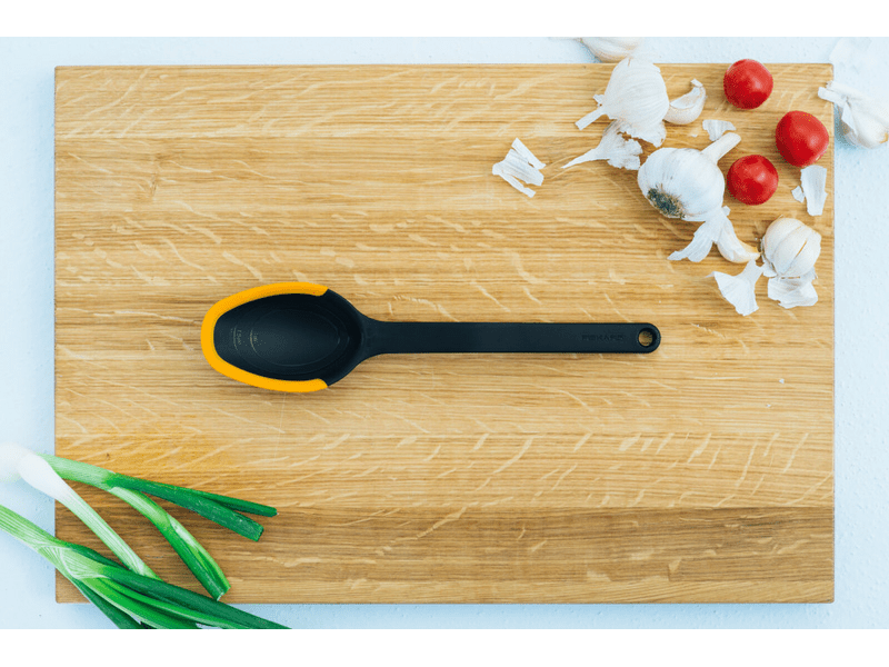 Fiskars Functional Form kanál, szilikon széllel (1027299)