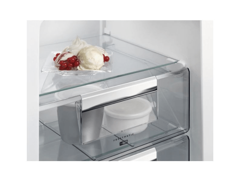 AEG SCB618F3LS Beépíthető kombinált hűtőszekrény