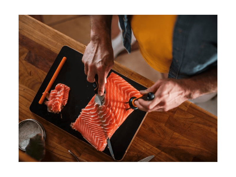 Fiskars Functional Form Filézőkés, 21 cm (1057540)