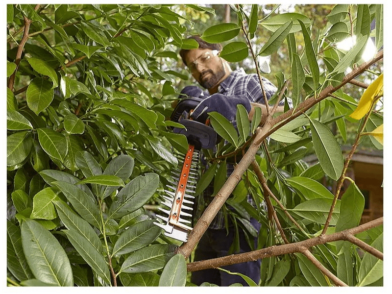 BLACK + DECKER BEHTS301-QS Sövényvágó