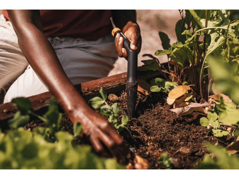 Fiskars 1057080 Solid™ Ültetőbot