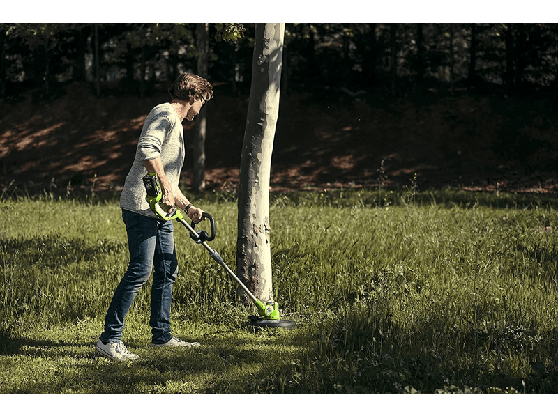 Greenworks G24LT30M Akkus fűszegélynyíró (Akku és töltő nélkül)