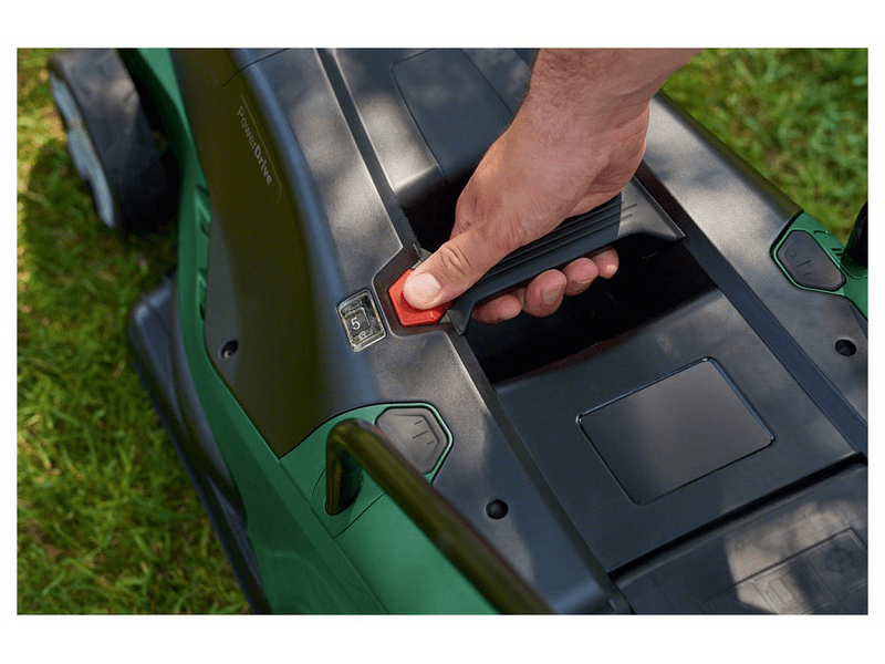 Bosch UniversalRotak 550 fűnyíró (06008B9105)