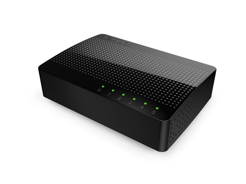 TENDA SG105 asztali gigabit switch