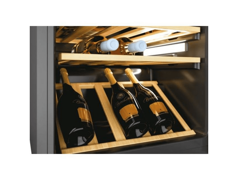 Candy CWC 200 EELW/N Borhűtő