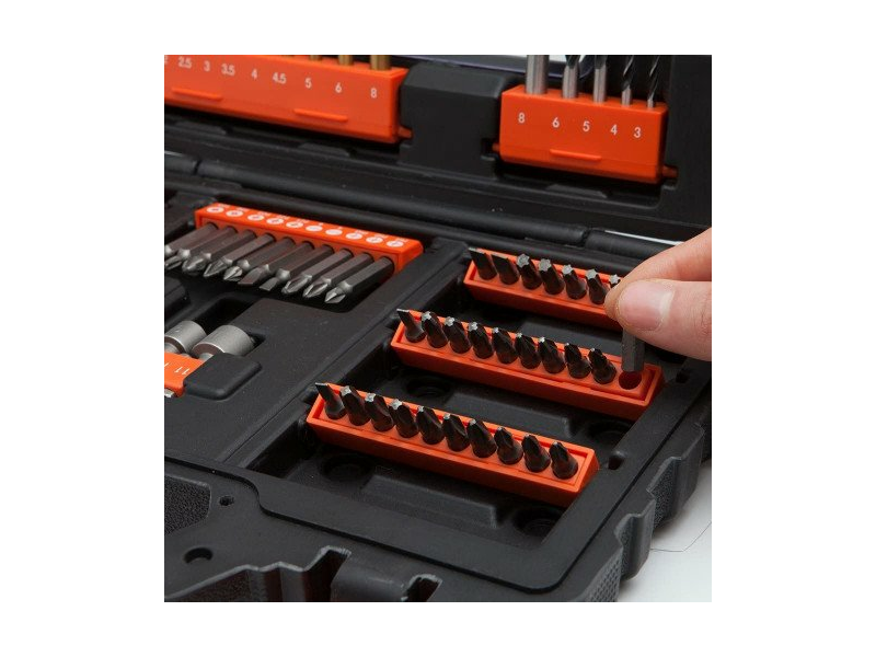 BLACK + DECKER A7231-XJ Vegyes titánium készlet 76 db-os