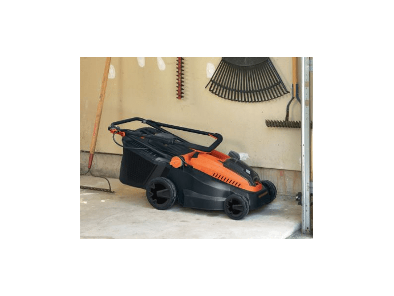BLACK + DECKER CLM3825L2-QW Akkumulátoros fűnyíró