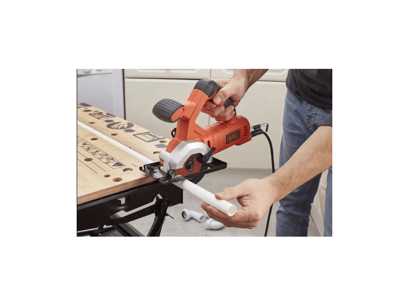 BLACK + DECKER BES510K-QS körfűrész