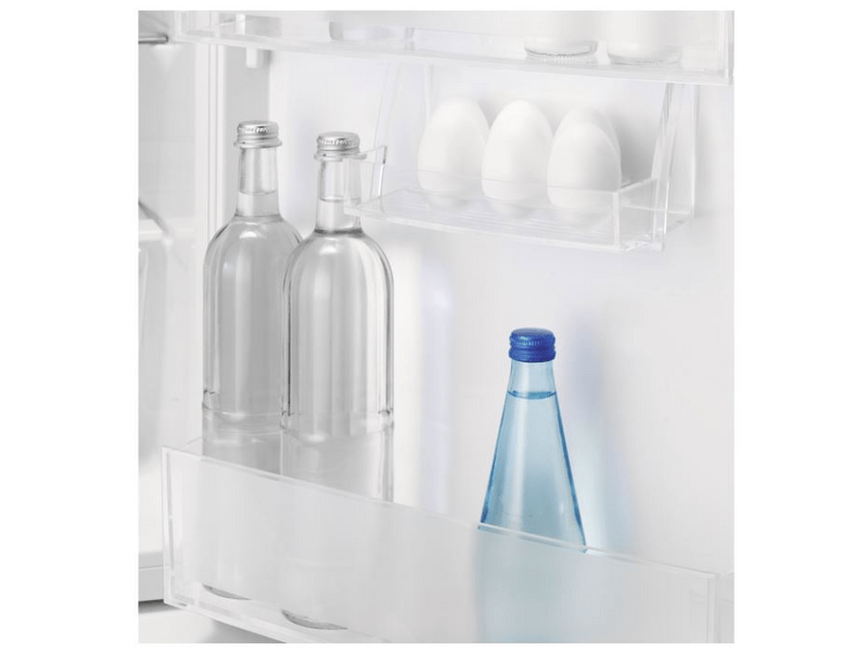 Electrolux LNT3FF18S Beépíthető kombinált hűtőszekrény