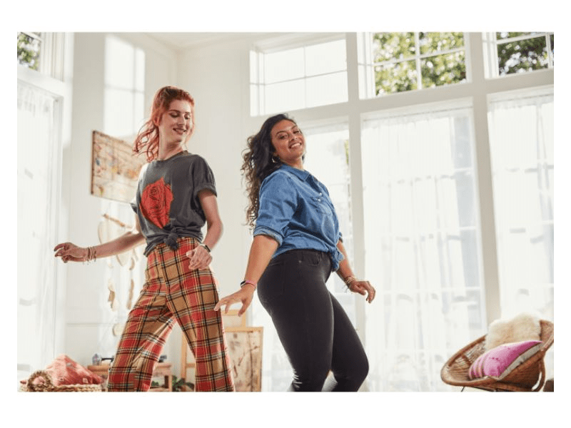 Fitbit Luxe aktivitás mérő, rózsaszín-ezüst (FB422SRMG)