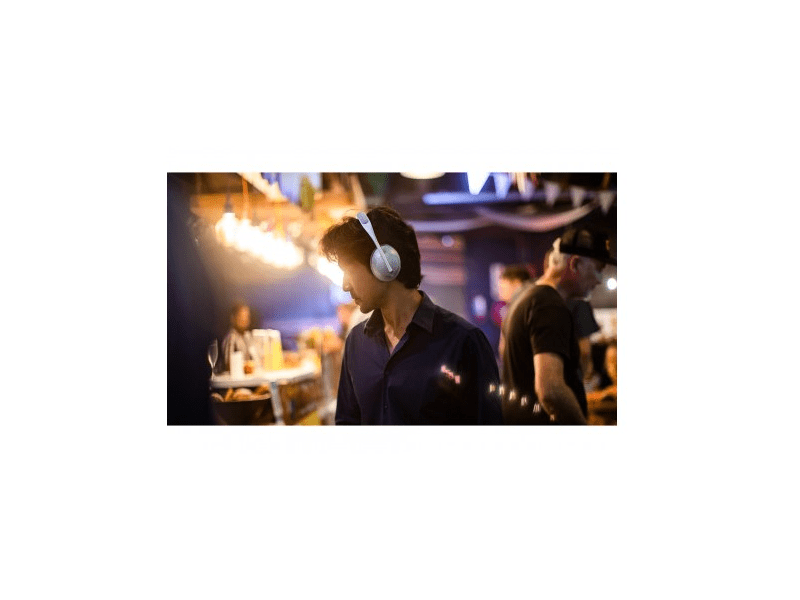 BOSE Headphones 700 Bluetooth fejhallgató, ezüst ( 794297-0300 )