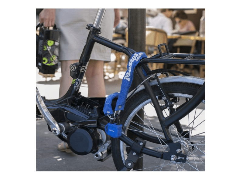 Master Lock 8390EURDPROCOL edzett acéllánc, válogatott színek