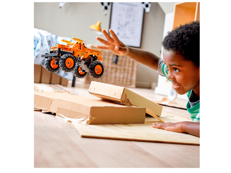 LEGO® Technic™ Monster Jam™ El Toro Loco™ (42135)