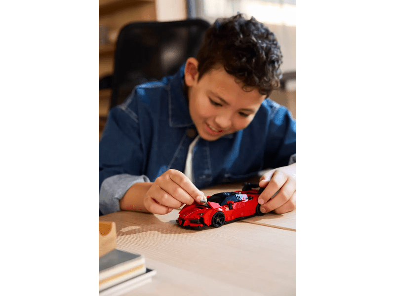 LEGO® Speed Champions Ferrari SF90 XX Stradale sportautó (77254)