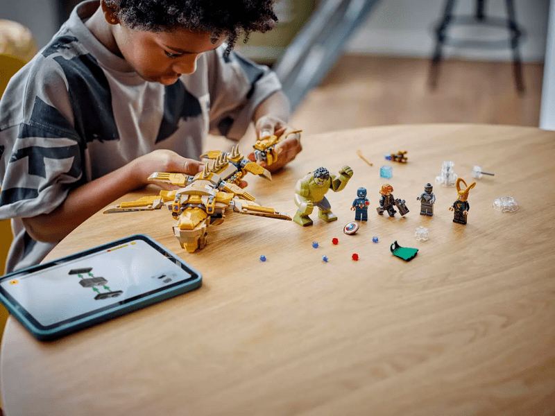 LEGO® Marvel Bosszúállók vs. Leviatán (76290)