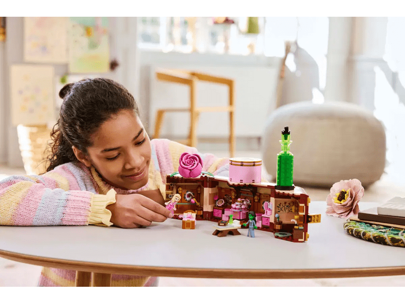 LEGO® Wicked Glinda i Elphabina spavaonica (75683)