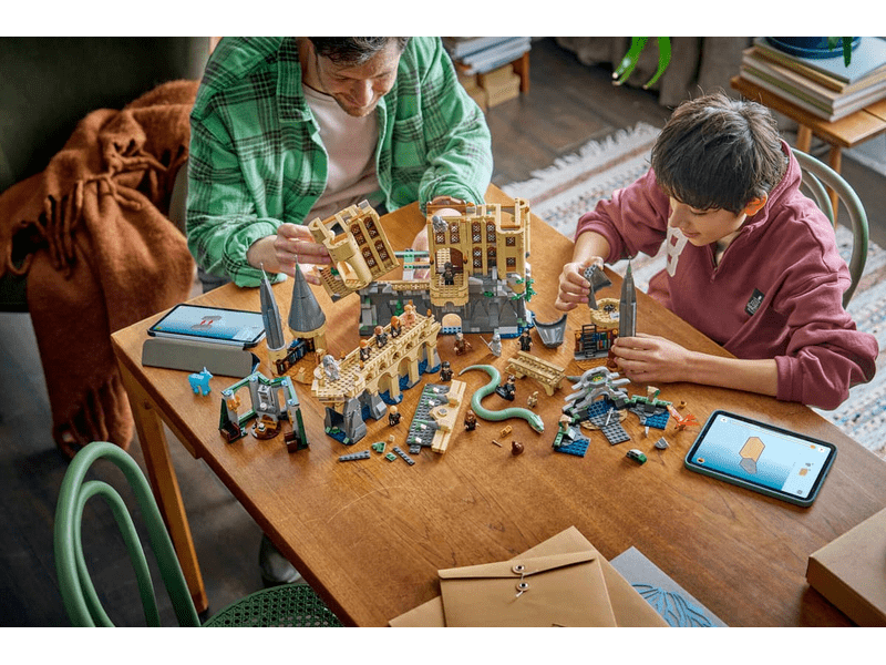 LEGO® Harry Potter™ Roxfort™ kastély: Keleti szárny (76473)
