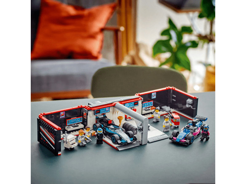 LEGO® City F1® garaža, Mercedes-AMG i Alpine automobili (60444)