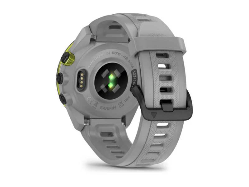 Garmin Approach S70 (42mm) Okosóra, fekete/szürke (010-02746-11)