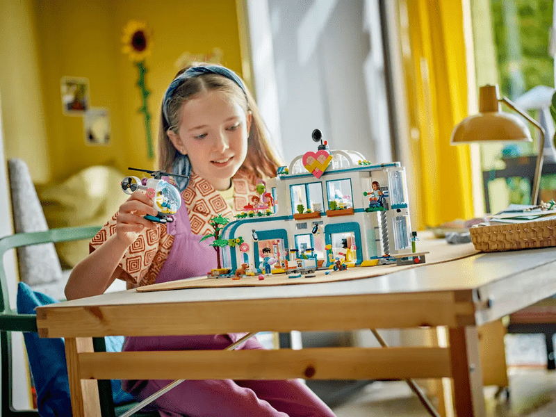 LEGO® Friends Heartlake City kórház (42621)