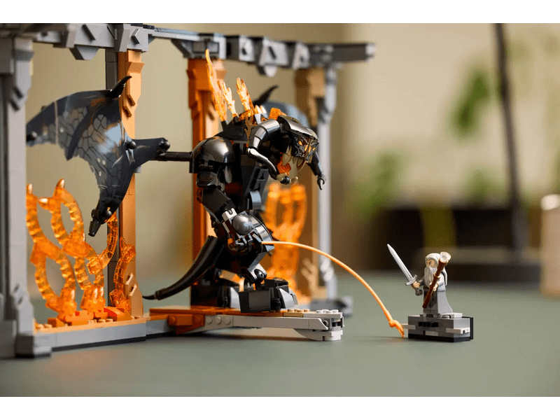 LEGO® Ikone Kutak za knjige: Gospodar prstenova: Balrog™ (10367)