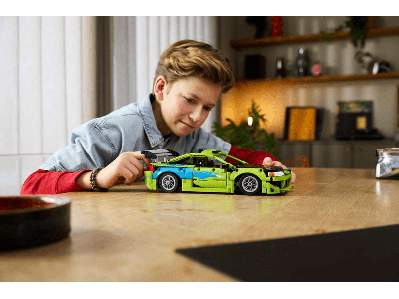 LEGO® Technic Fast and Furious Mitsubishi Eclipse autó (42229)