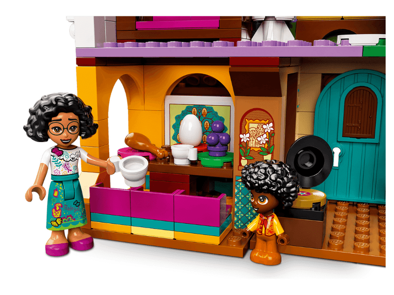 LEGO® I Disney Princess™ A Madrigal család háza (43202)