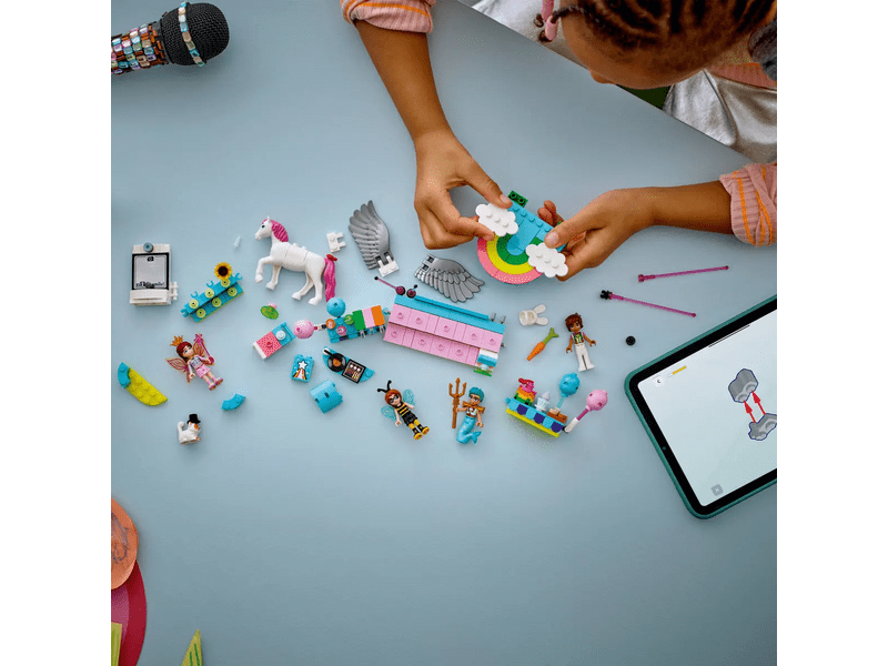 LEGO® Friends Jelmezes buli egyszarvúval és tündérrel (42661)