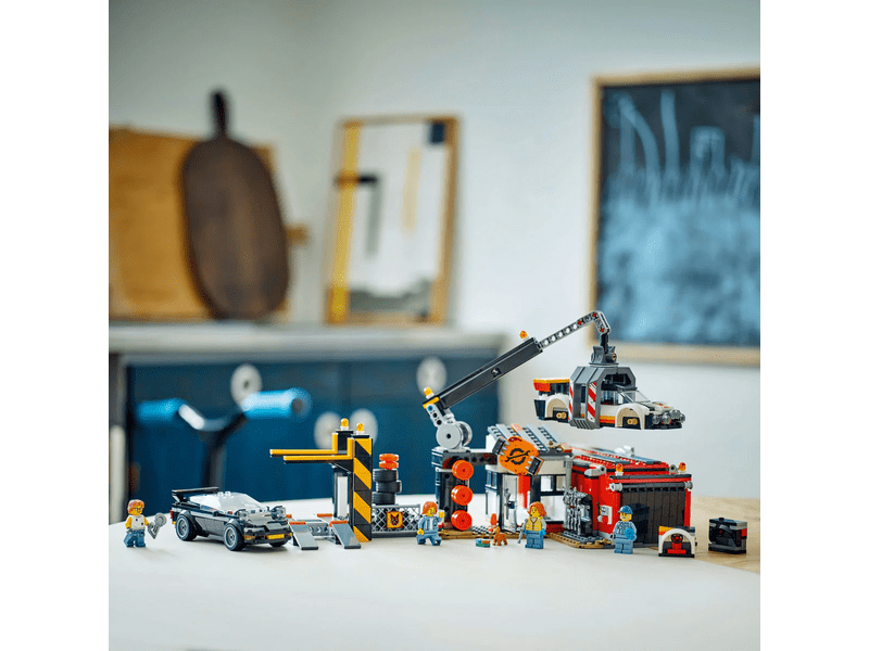 LEGO® City Roncstelep autókkal (60472)